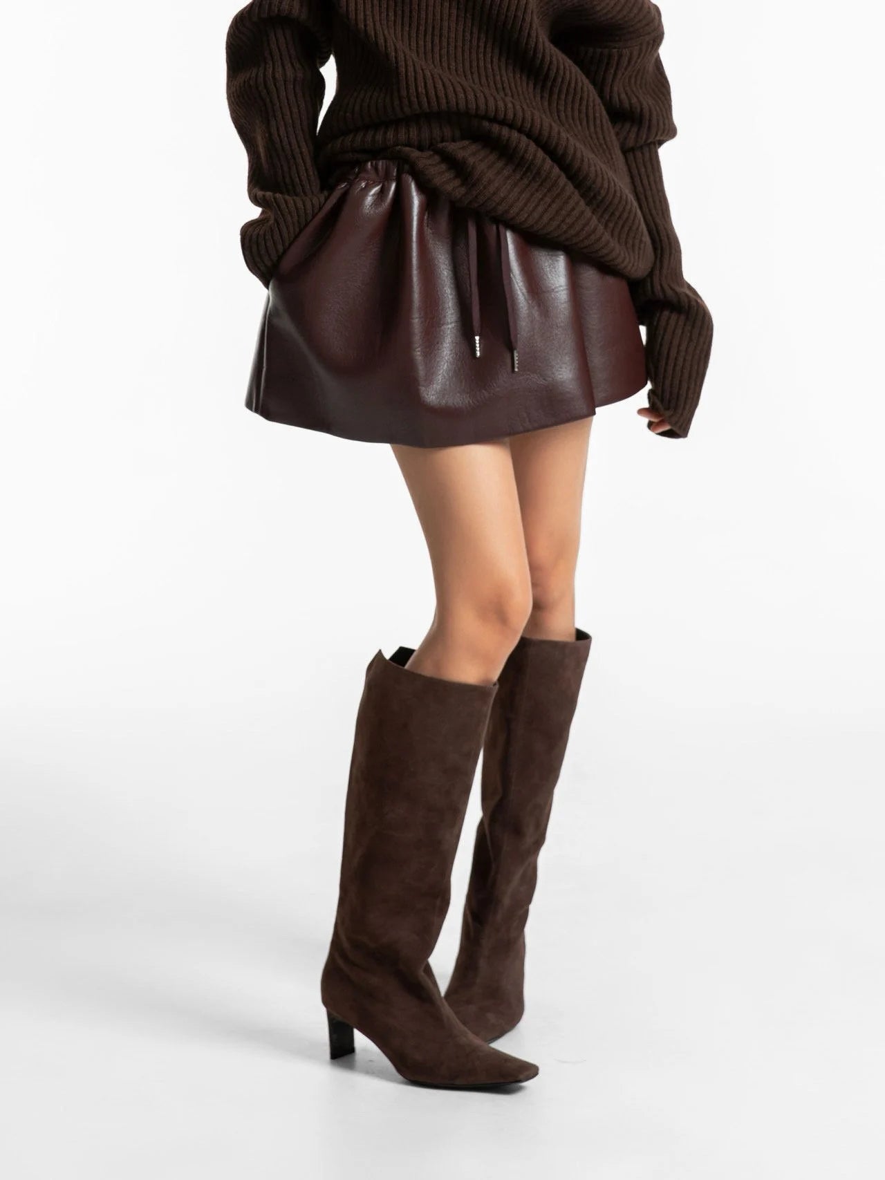 Cushioned vegan Leather Balloon Skirt