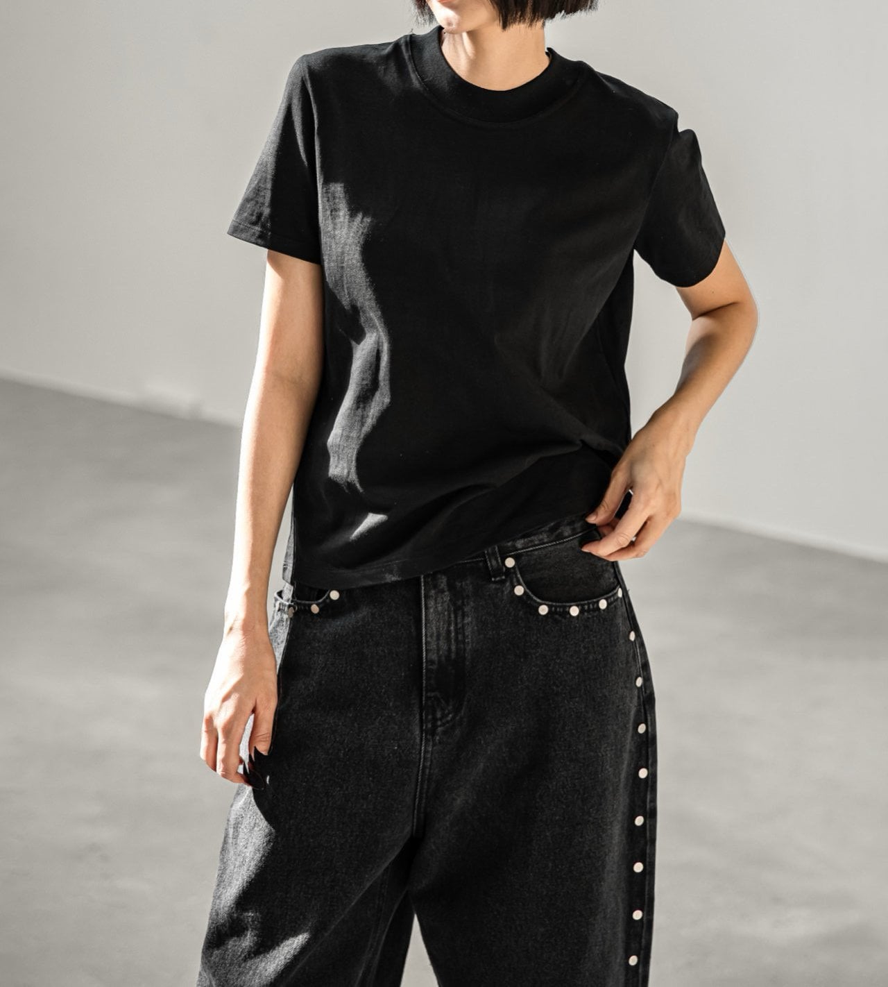 Pantalones Anchos Vaqueros con Tachuelas