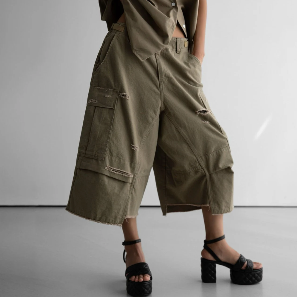 Vintage Cut-off Bermuda Pants