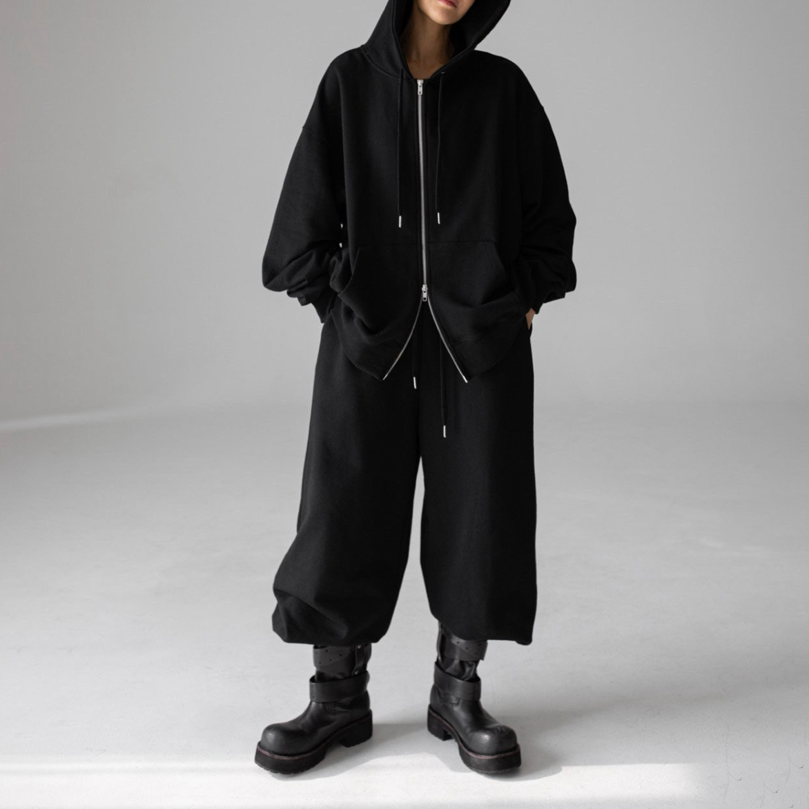 Sudadera con capucha y cremallera extragrande