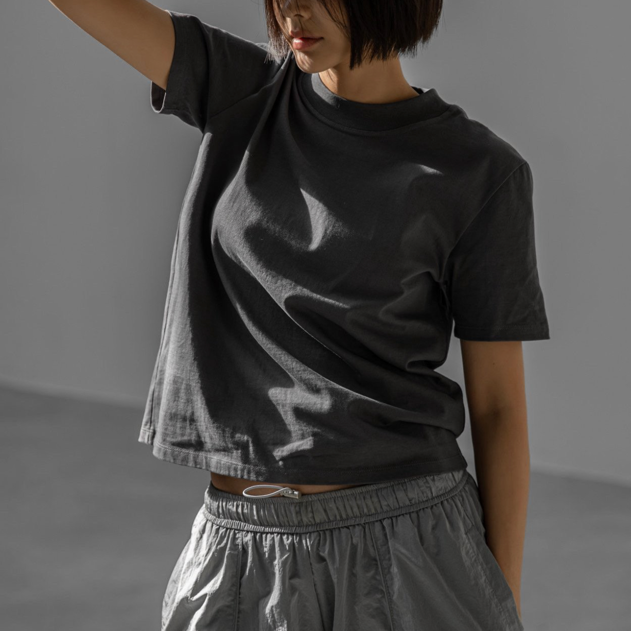 Camiseta ajustada de cuello redondo