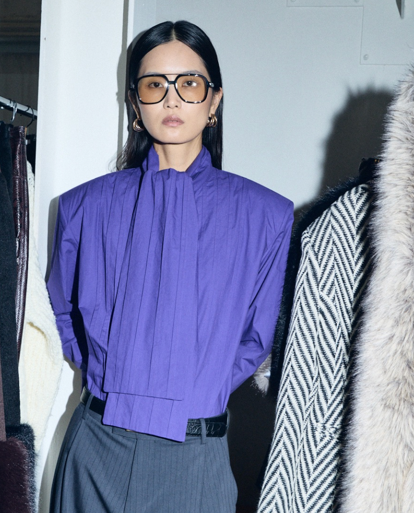 The Sculpted Pleat Cotton Shirt