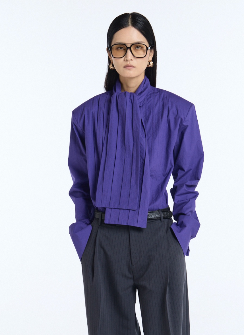 The Sculpted Pleat Cotton Shirt
