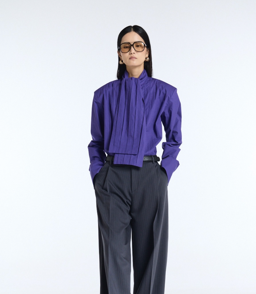 The Sculpted Pleat Cotton Shirt