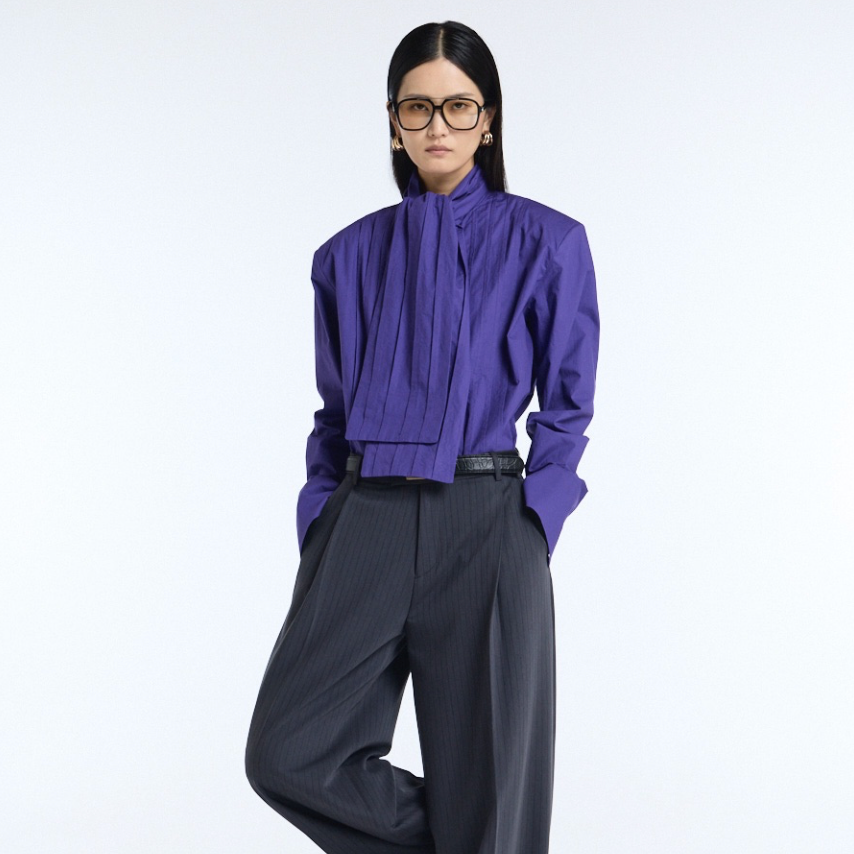 The Sculpted Pleat Cotton Shirt