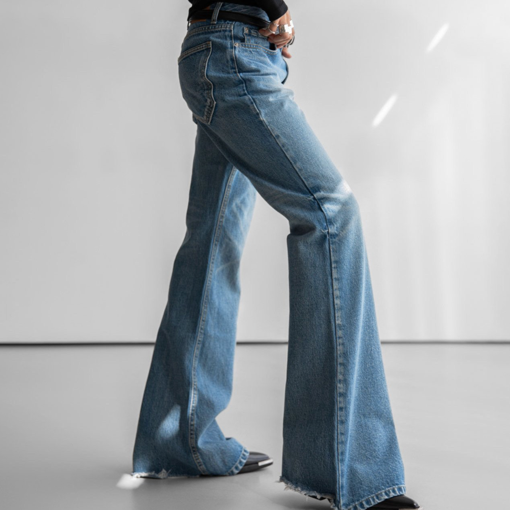 The Everyday Wide-Leg Jeans
