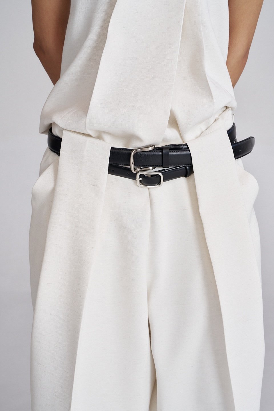 Pleated Linen Trousers