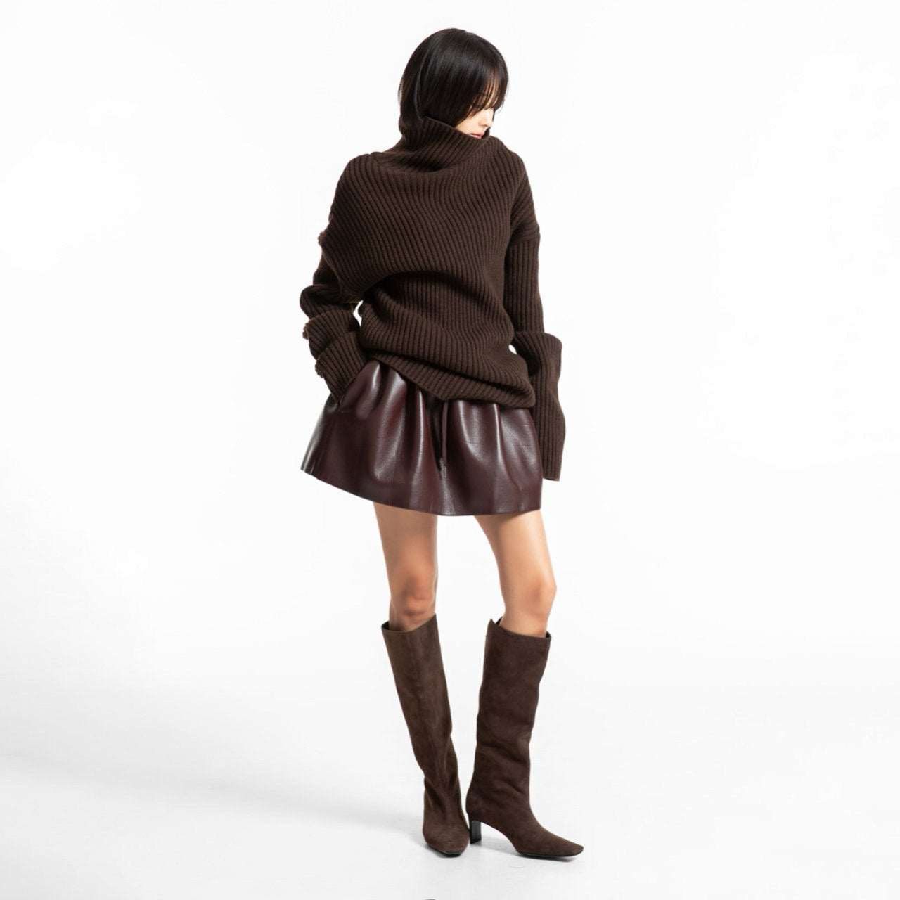 Cushioned vegan Leather Balloon Skirt