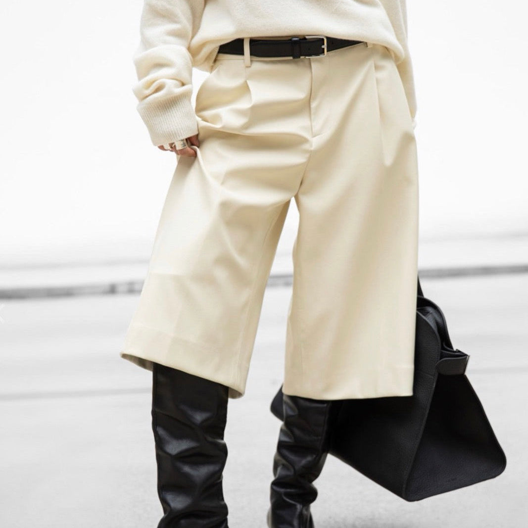 The Bermuda Trousers