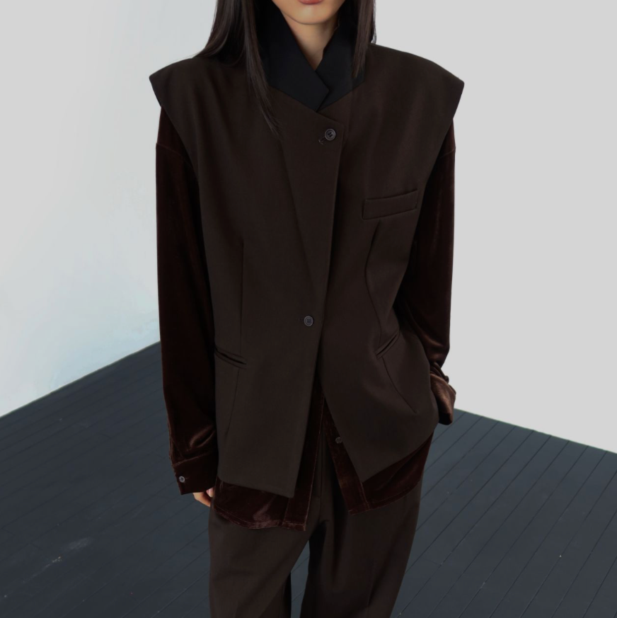 The Elara Vest