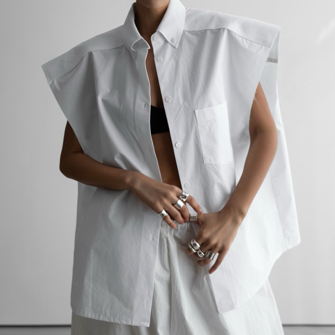 Oversized Square Sleeveless Shirt