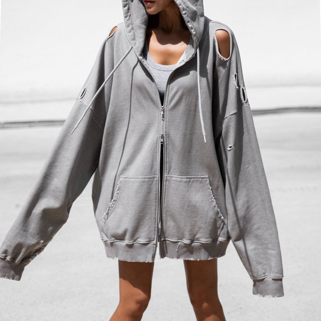 Oversized Cutted Detail Sweatshirt