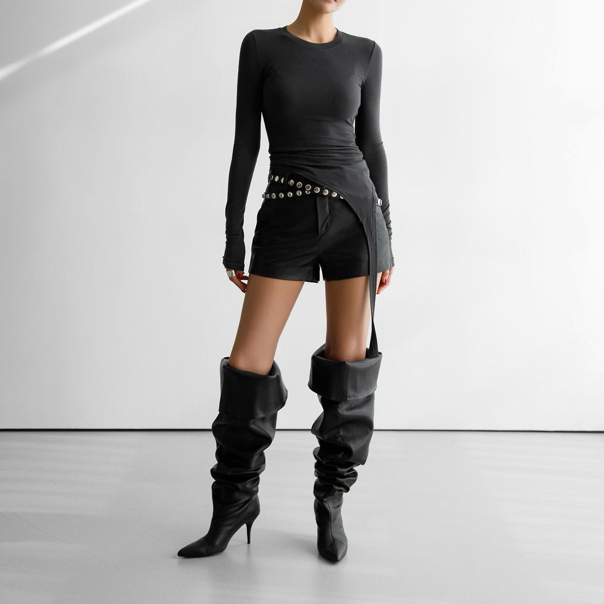 Unbalanced Hem Long-Sleeve Top